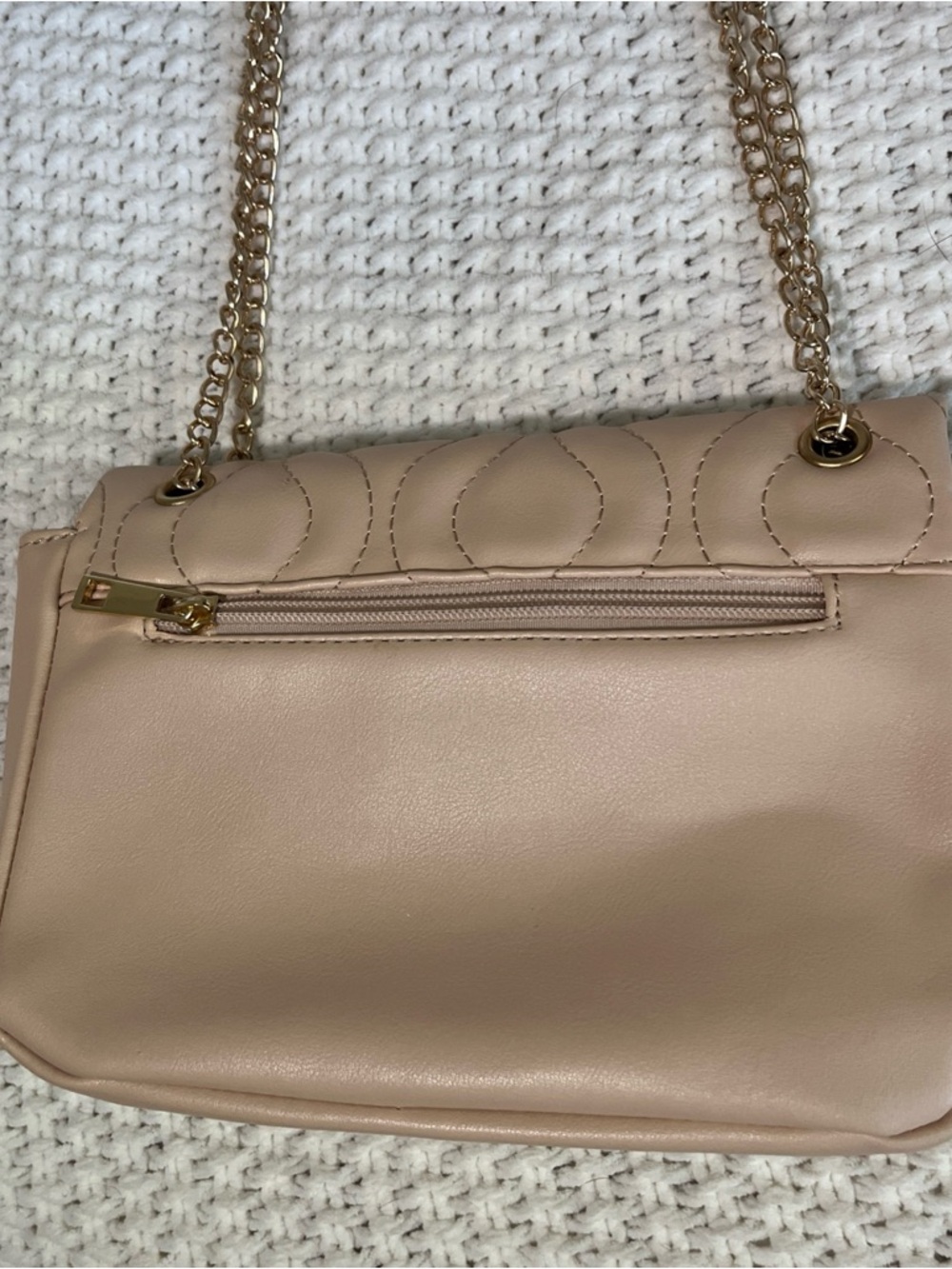 Alexis Bendel Beige Quilted w/ Chain Shoulder Bag Crossbody Purse Vegan Leather - Picture 10 of 16